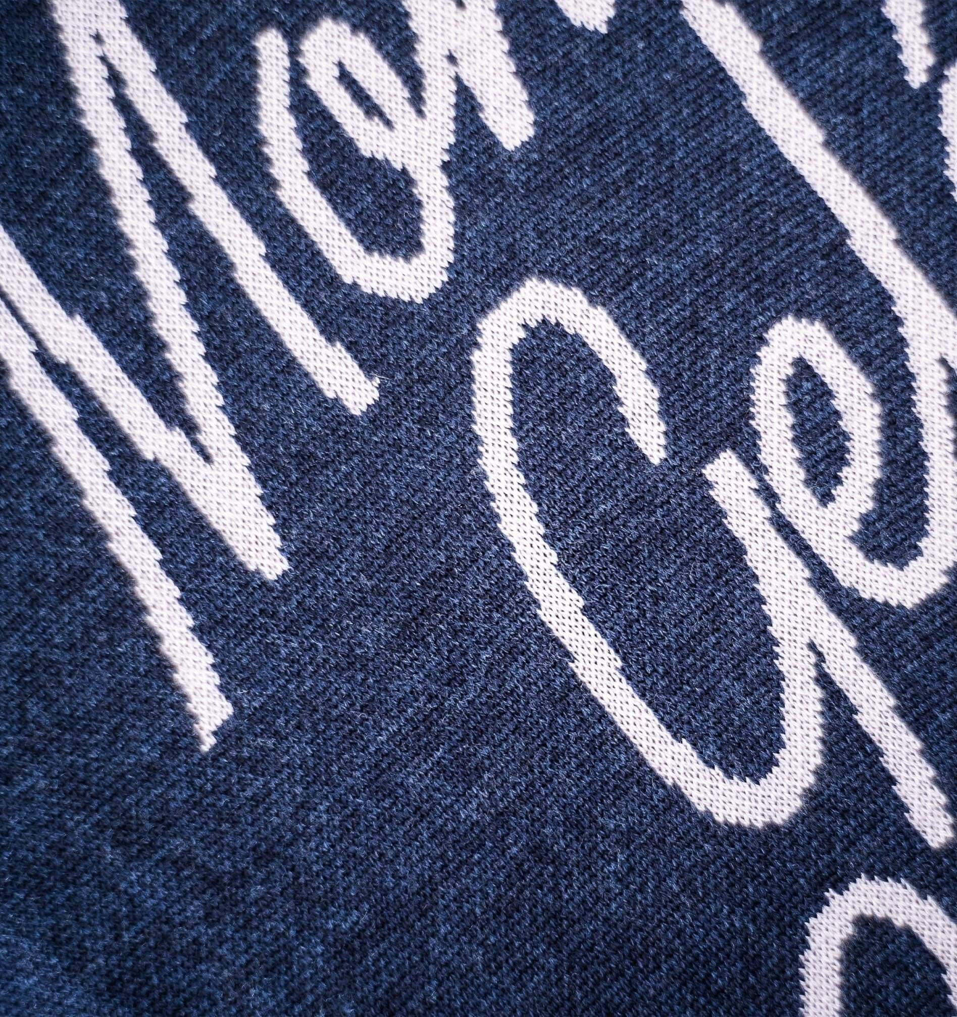 Vintage Merino Sweater - Navy Blue / Soft Pink / XS