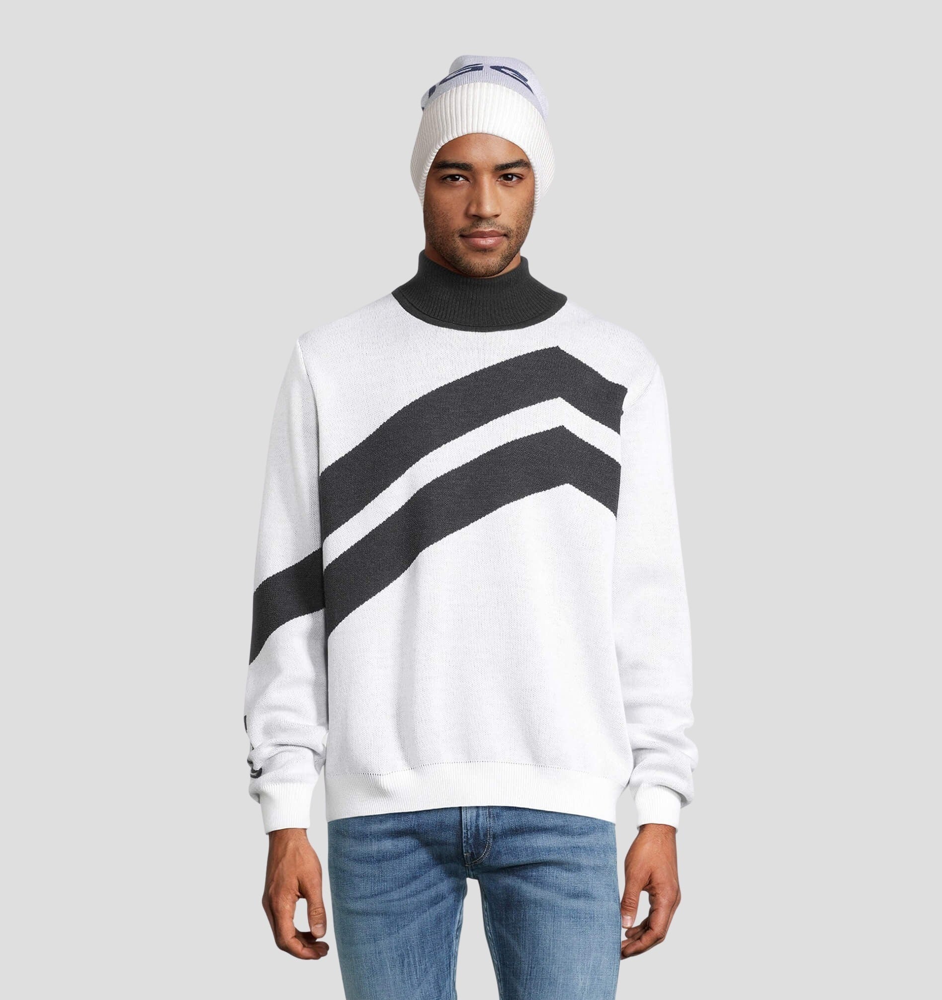 Merino Oversize Cuffed Beanie - Snow White / Navy Blue / One Size