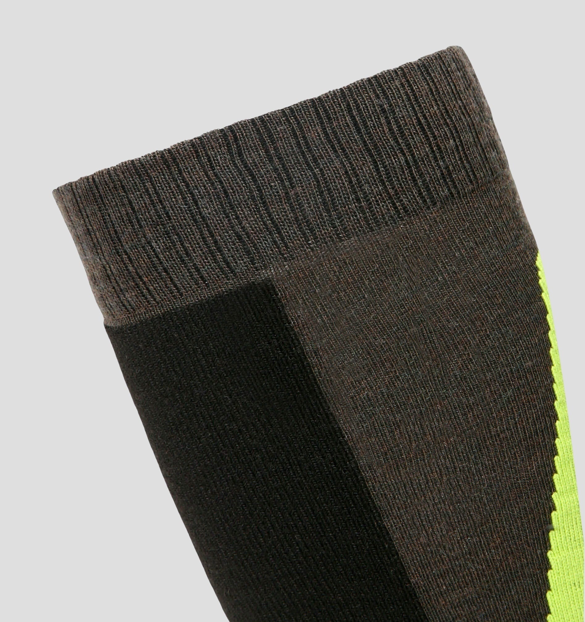 Technical Ski Socks (37% Merino) - Candy Red / S