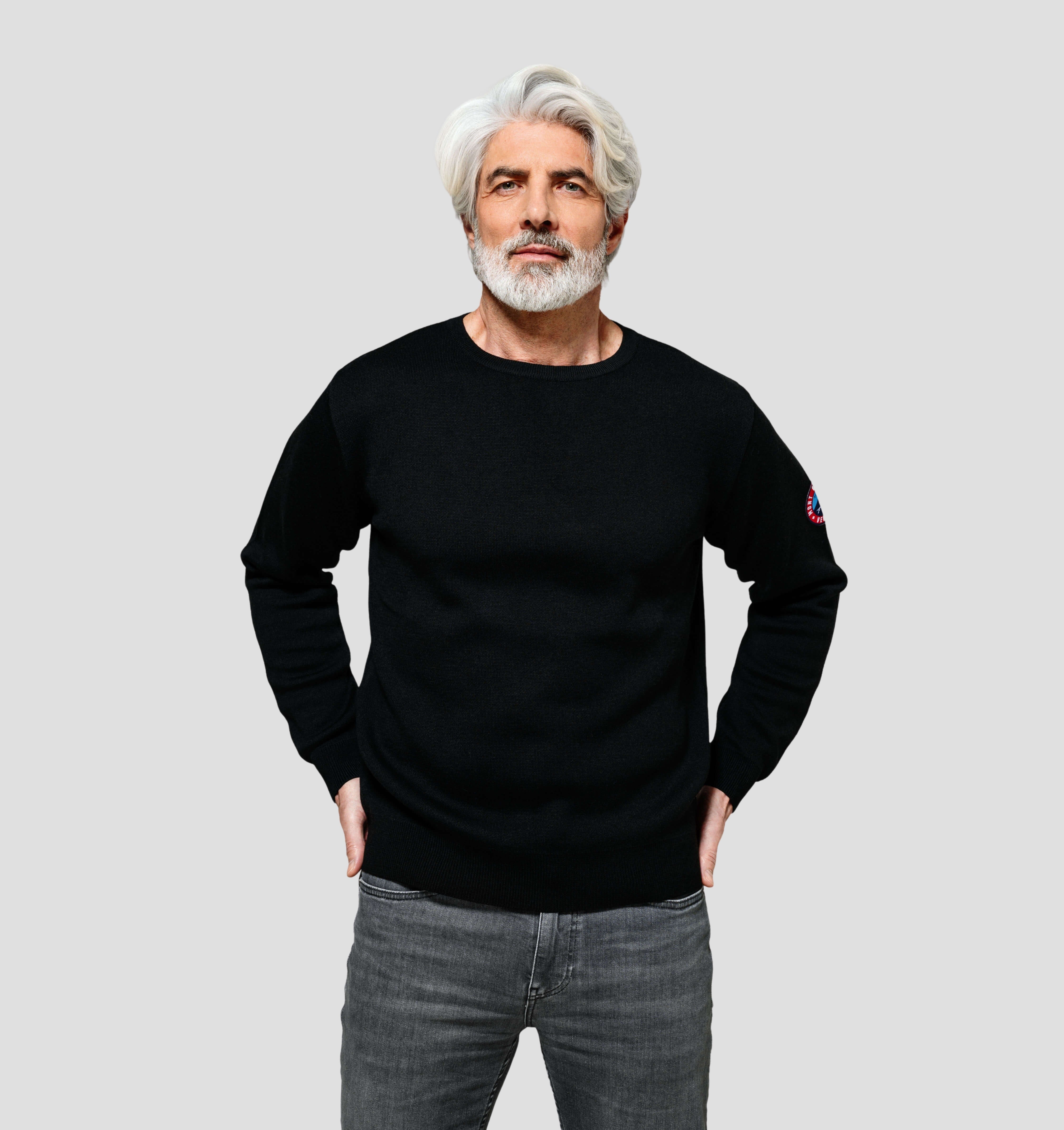 Classic Merino Sweater - Onyx Black / S